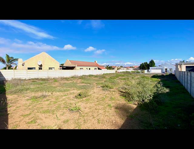 569M² VACANT LAND FOR SALE IN PORT OWEN